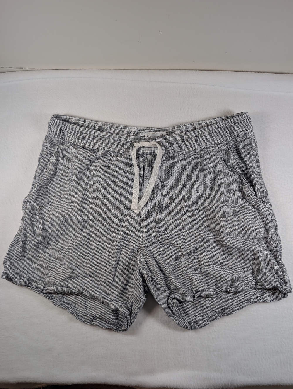 Dash Pinstriped Linen Blend Shorts  M
